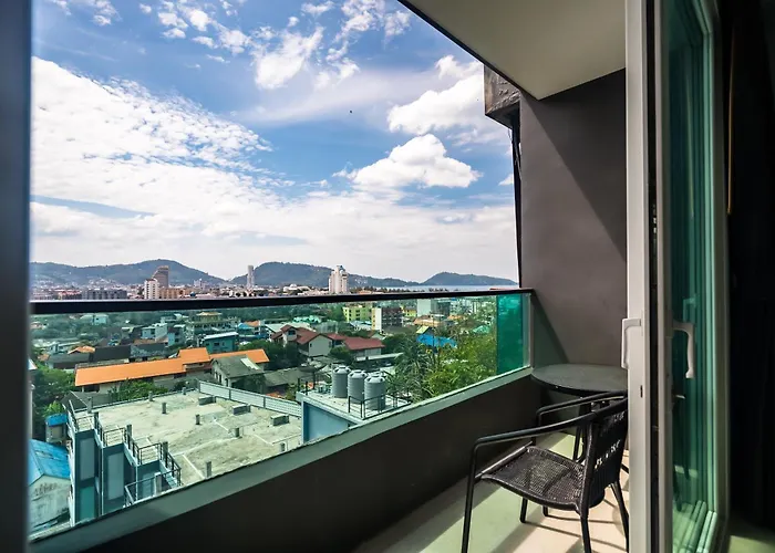 Private Patong Apartment Mountain & Sea View